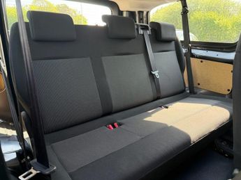 VAUXHALL Vivaro Life Electric 75kWh Combi XL MPV 5dr Electric Auto LWB (9 Seat, 7.4kW Charger)