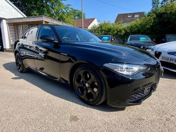 Alfa Romeo Giulia 2.0 TB VELOCE 4d 277 BHP