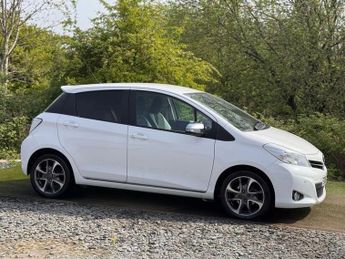 TOYOTA YARIS 1.33 Dual VVT-i Trend Hatchback 5dr Petrol Multidrive S Euro 5 (