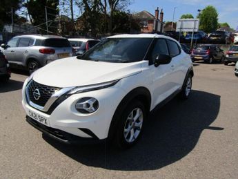 NISSAN JUKE 1.0 DIG-T N-Connecta SUV 5dr Petrol  Automatic Euro 6 (s/s) (114