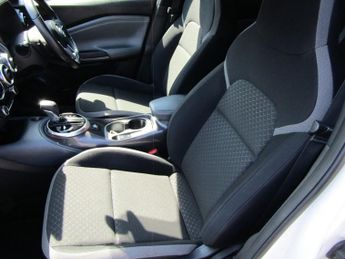 NISSAN JUKE 1.0 DIG-T N-Connecta SUV 5dr Petrol  Automatic Euro 6 (s/s) (114