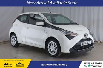 Toyota AYGO 1.0 VVT-i x-play Hatchback 5dr Petrol Manual Euro 6 (71 ps)