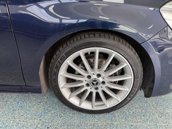 MERCEDES-BENZ A CLASS 2.1 A200d AMG Line (Premium) Hatchback 5dr Diesel 7G-DCT Euro 6 