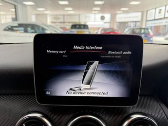 MERCEDES-BENZ A CLASS 2.1 A200d AMG Line (Premium) Hatchback 5dr Diesel 7G-DCT Euro 6 