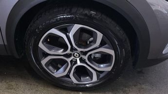 RENAULT CAPTUR 1.6 E-TECH 9.8kWh techno SUV 5dr Petrol Plug-in Hybrid Auto Euro