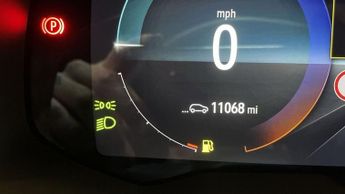 RENAULT CAPTUR 1.6 E-TECH 9.8kWh techno SUV 5dr Petrol Plug-in Hybrid Auto Euro