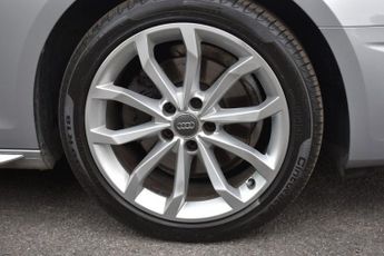AUDI A4 AVANT 2.0 TDI 35 Sport Estate 5dr Diesel S Tronic Euro 6 (s/s) (163 ps