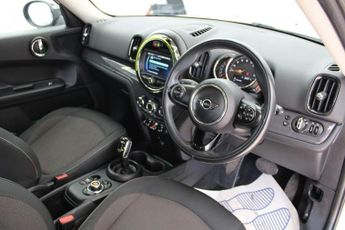 MINI COUNTRYMAN 2.0 Cooper D SUV 5dr Diesel Auto Euro 6 (s/s) (150 ps)