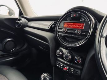 MINI HATCH 1.5 Cooper Hatchback 3dr Petrol Manual Euro 6 (s/s) (136 ps)