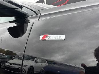 AUDI Q8 3.0 TDI V6 50 Black Edition SUV 5dr Diesel Tiptronic quattro Eur