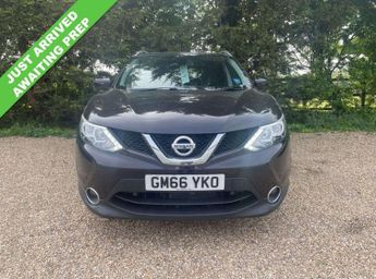 Nissan Qashqai 1.6 dCi N-Connecta SUV 5dr Diesel XTRON 2WD Euro 6 (s/s) (130 ps