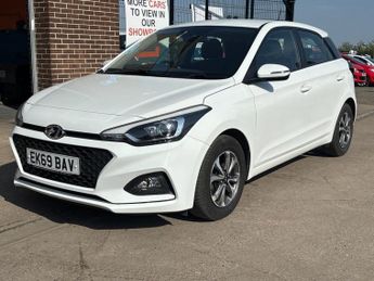 Hyundai I20 1.0 T-GDi GPF SE Hatchback 5 Door Petrol Automatic White DCT Eur