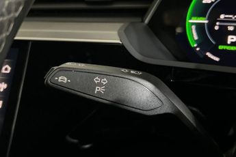 AUDI E-TRON 55 S line Sportback 5dr Electric Auto quattro 95kWh (408 ps) Par