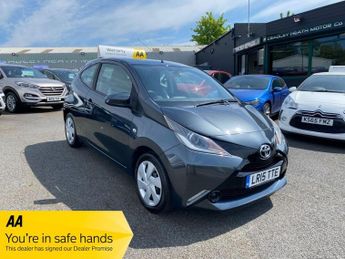 Toyota AYGO 1.0 VVT-i x-play Hatchback 3dr Petrol Manual Euro 5 Euro 5 (68 p
