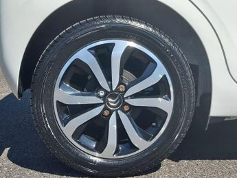 CITROEN C1 1.0 VTi Flair Hatchback 5dr Petrol ETG5 Euro 6 (68 ps)