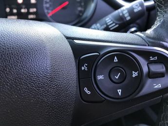 VAUXHALL CROSSLAND 1.2 Turbo Ultimate SUV 5dr Petrol Auto Euro 6 (s/s) (130 ps)