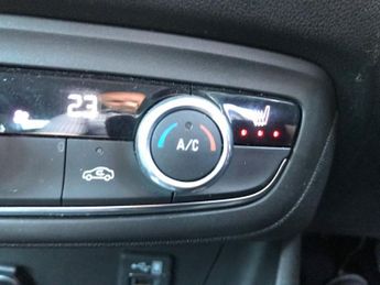 VAUXHALL CROSSLAND 1.2 Turbo Ultimate SUV 5dr Petrol Auto Euro 6 (s/s) (130 ps)