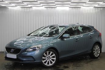 Volvo V40 1.6 D2 SE Lux Hatchback 5dr Diesel Powershift Euro 5 (s/s) (115 