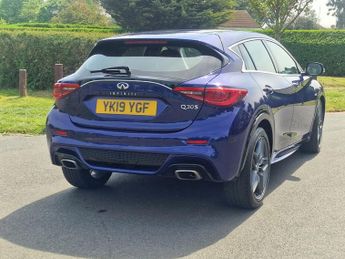 INFINITI Q30 2.0T Sport GPF Hatchback 5dr Petrol DCT Euro 6 (s/s) (211 ps)