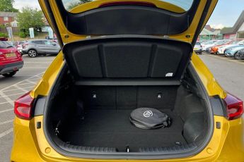 KIA XCEED 1.6 GDi 8.9kWh First Edition SUV 5dr Petrol Plug-in Hybrid DCT E
