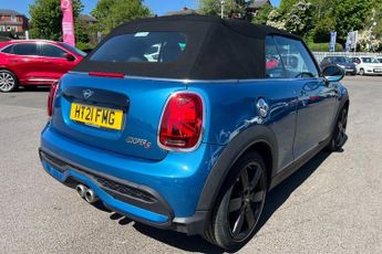 MINI CONVERTIBLE 2.0 Cooper S Classic Convertible 2dr Petrol Steptronic Euro 6 (s