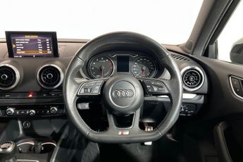 AUDI A3 1.5 TFSI CoD Black Edition Sportback 5dr Petrol Manual Euro 6 (s