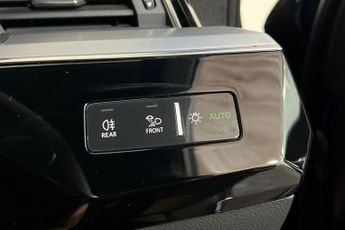 AUDI E-TRON 50 Black Edition SUV 5dr Electric Auto quattro 71.2kWh (11kW Cha