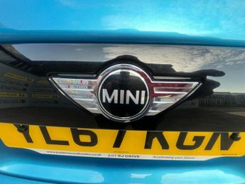 MINI HATCH 1.5 Cooper Hatchback 5dr Petrol Steptronic Euro 6 (s/s) (136 ps)