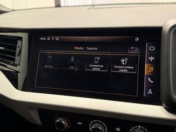 AUDI A1 1.0 TFSI 25 S line Sportback 5dr Petrol S Tronic Euro 6 (s/s) (9
