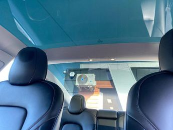 TESLA Model 3 Saloon 4dr Electric Auto RWD (241 bhp)