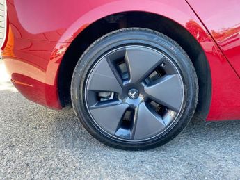 TESLA Model 3 Saloon 4dr Electric Auto RWD (241 bhp)