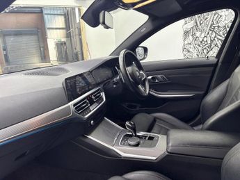 BMW 3 SERIES 2.0 330e 12kWh M Sport Saloon 4dr Petrol Plug-in Hybrid Auto Eur