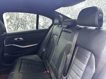 BMW 3 SERIES 2.0 330e 12kWh M Sport Saloon 4dr Petrol Plug-in Hybrid Auto Eur
