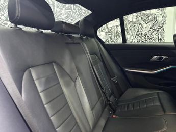 BMW 3 SERIES 2.0 330e 12kWh M Sport Saloon 4dr Petrol Plug-in Hybrid Auto Eur