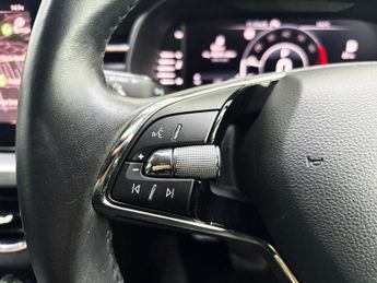 SKODA SCALA 1.5 TSI SE L Hatchback 5dr Petrol DSG Euro 6 (s/s) (150 ps)