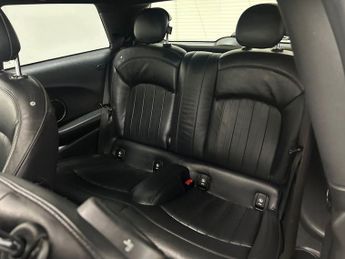 MINI HATCH 1.5 Cooper Exclusive Hatchback 3dr Petrol Steptronic Euro 6 (s/s