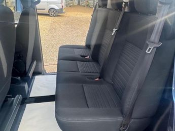 FORD TRANSIT CUSTOM 2.0 300 EcoBlue Limited Crew Van Double Cab 5dr Diesel Auto L2 H