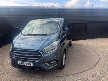FORD TRANSIT CUSTOM 2.0 300 EcoBlue Limited Crew Van Double Cab 5dr Diesel Auto L2 H