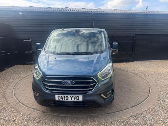 FORD TRANSIT CUSTOM 2.0 300 EcoBlue Limited Crew Van Double Cab 5dr Diesel Auto L2 H