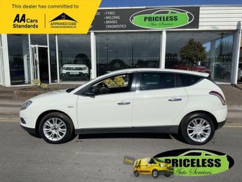 CHRYSLER DELTA 1.6 M-Jet SE Hatchback 5dr Diesel Manual Euro 5 (120 bhp)