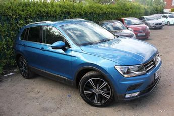 Volkswagen Tiguan 2.0 TDI BlueMotion Tech SE Navigation SUV 5dr Diesel DSG Euro 6 