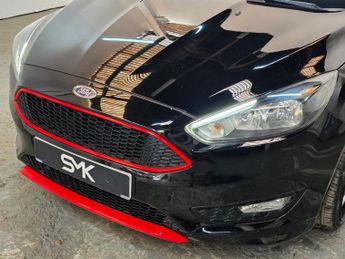 FORD FOCUS 1.5 ZETEC S BLACK EDITION 5d 180 BHP