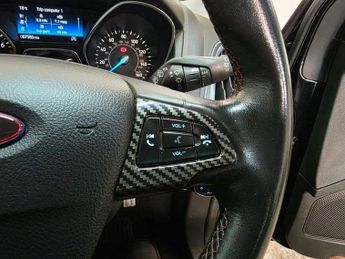 FORD FOCUS 1.5 ZETEC S BLACK EDITION 5d 180 BHP