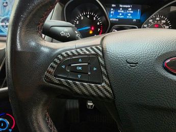FORD FOCUS 1.5 ZETEC S BLACK EDITION 5d 180 BHP