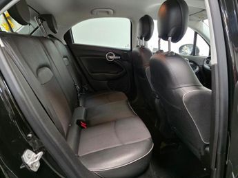FIAT 500X 2.0 MultiJetII Cross Plus SUV 5dr Diesel Auto 4WD Euro 6 (s/s) (