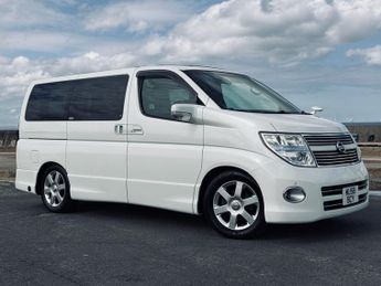 Nissan Elgrand HighWay Star Campervan