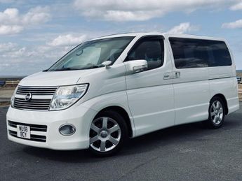 NISSAN ELGRAND HighWay Star Campervan