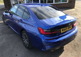 BMW 3 SERIES 2.0 320i M Sport Saloon 4dr Petrol Auto Euro 6 (s/s) (184 ps)