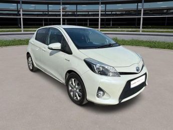Toyota Yaris 1.5 VVT-h T4 Hatchback 5dr Petrol Hybrid CVT Euro 5 (101 ps)