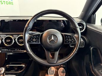 MERCEDES-BENZ A-CLASS 1.3 A180 SE Hatchback 5dr Petrol Manual Euro 6 (s/s) (136 ps)
